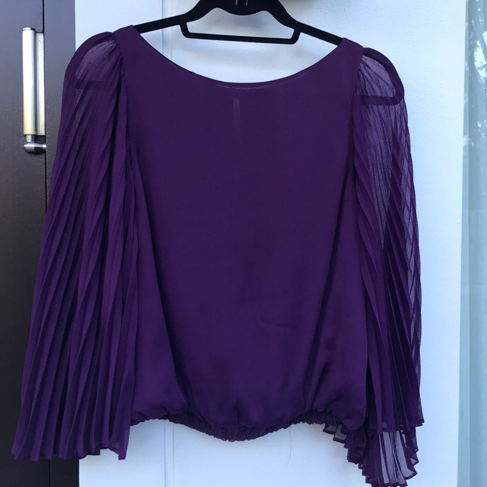 Alice & Olivia purple flutter sleeve shirt